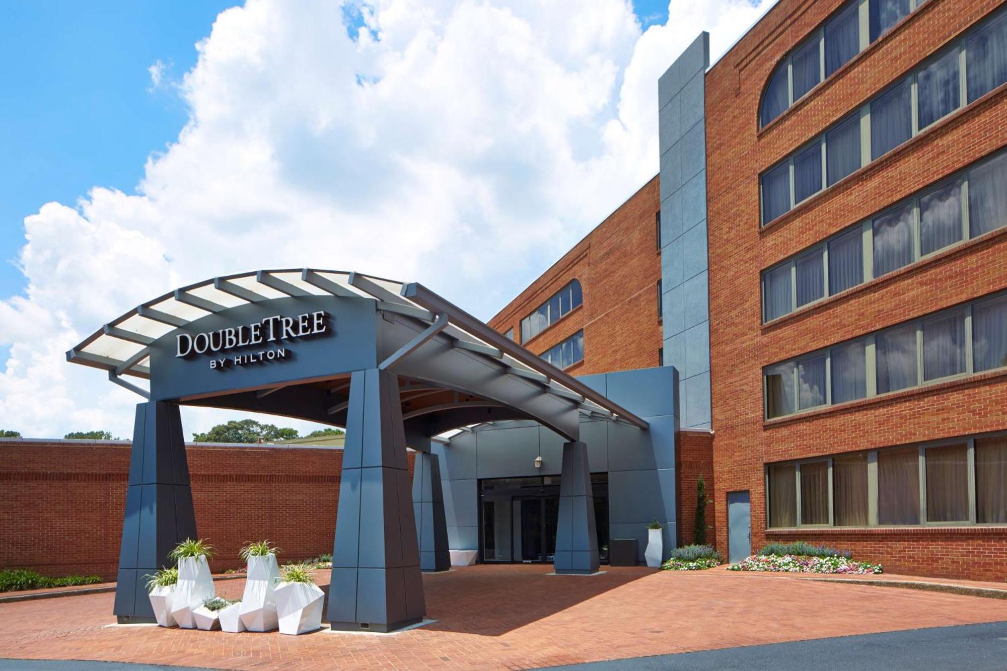 Hotel Doubletree By Hilton Atlanta Perimeter Dunwoody Exterior foto